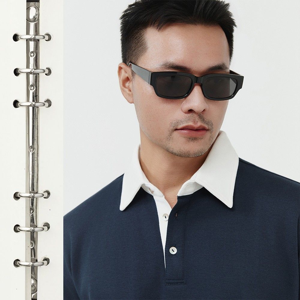 Chi tiết polo navy cổ trắng trong BST CATWORK