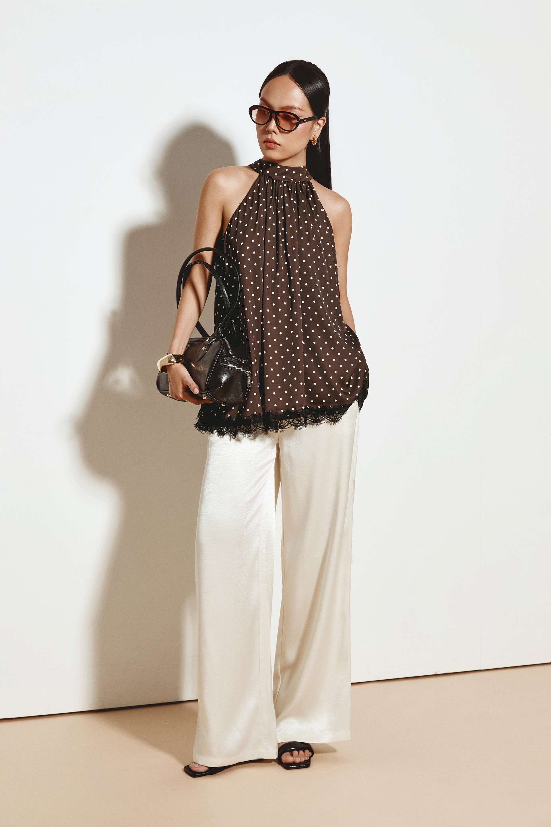 Áo Yếm Chấm Bi Phối Ren Polka Dot Top